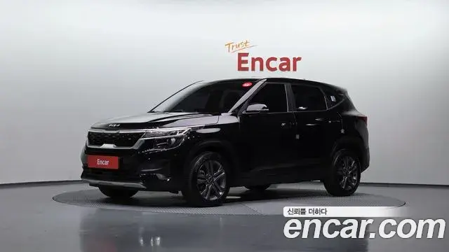 Kia Seltos 2022 — Şəkil 17/20