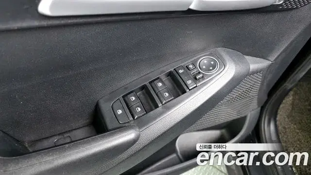 Kia Seltos 2022 — Şəkil 10/20