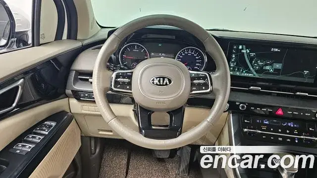 Kia Carnival 2021 — Фото 13/20