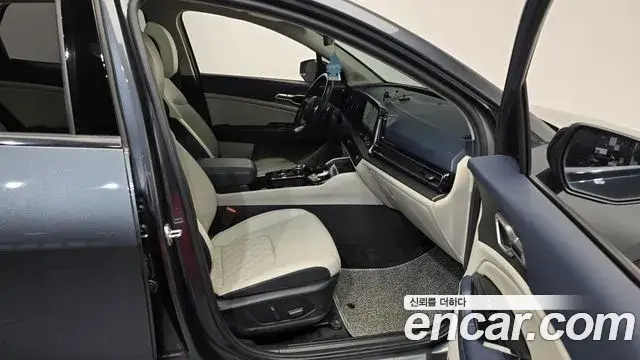 Kia Sportage 2021 — Фото 11/20