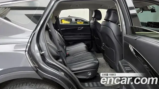 Genesis GV80 2020 — Photo 6/20