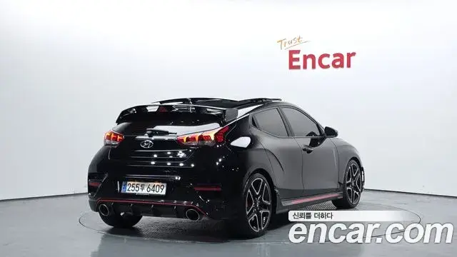 Hyundai Veloster 2021 — Photo 5/20