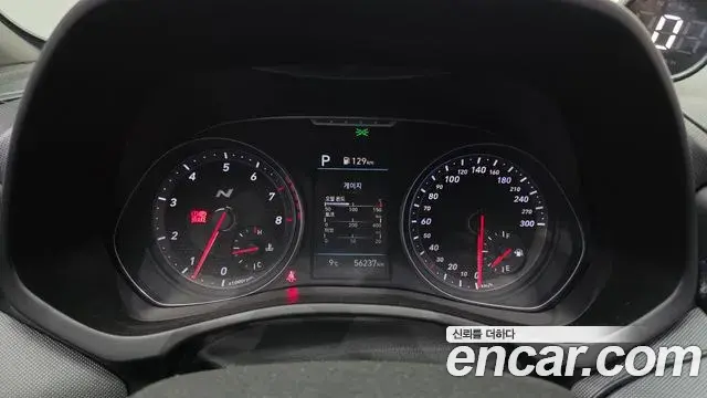 Hyundai Veloster 2021 — Photo 6/20