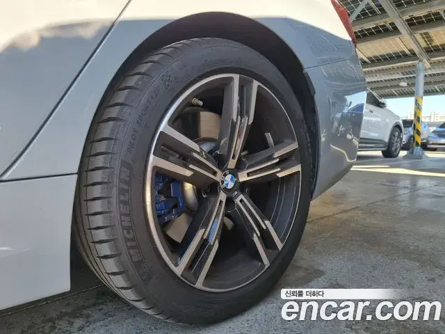 BMW 3 Series 2025 — Şəkil 11/18