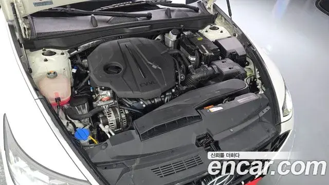 Hyundai Sonata Hybrid 2022 — Photo 15/20