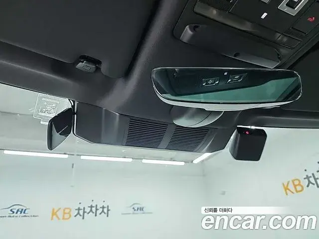 Land Rover Defender 2021 — Şəkil 15/17