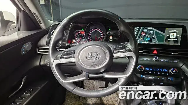Hyundai The New Avante Hybrid 2022 — Şəkil 19/20
