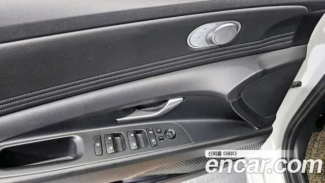 Hyundai The New Avante Hybrid 2022 — Şəkil 10/20