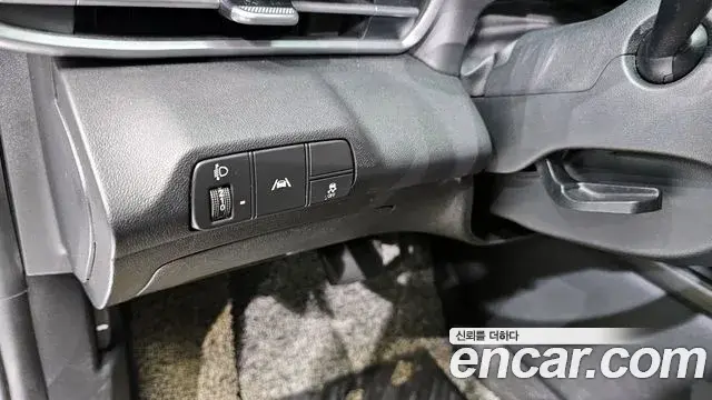 Hyundai The New Avante Hybrid 2022 — Şəkil 15/20