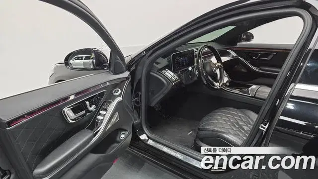 Mercedes-Benz S-Class 2022 — Фото 11/20