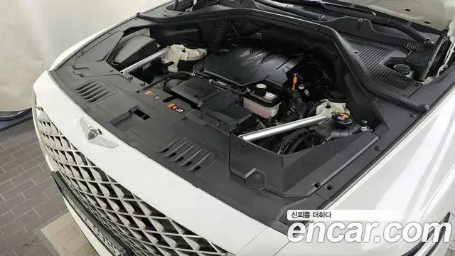 Genesis GV80 2021 — Photo 16/20