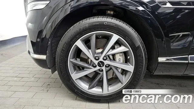 Genesis GV80 2023 — ფოტო 2/20