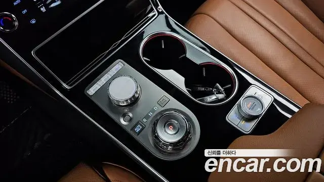 Genesis GV80 2023 — ფოტო 8/20