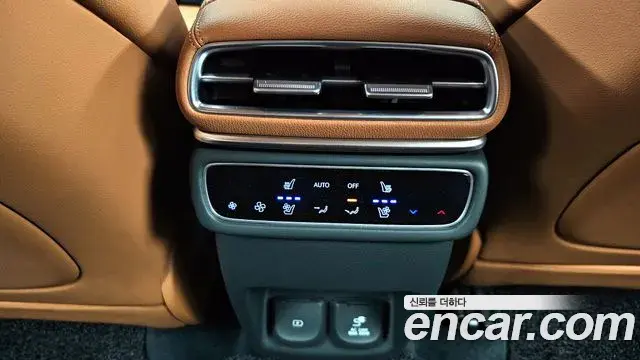 Genesis GV80 2023 — ფოტო 7/20