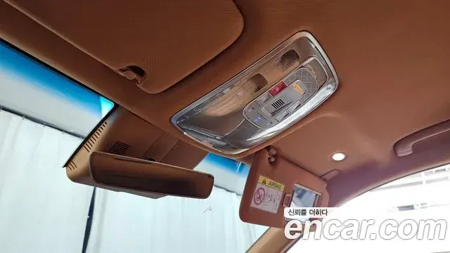 Genesis GV80 2023 — ფოტო 15/20