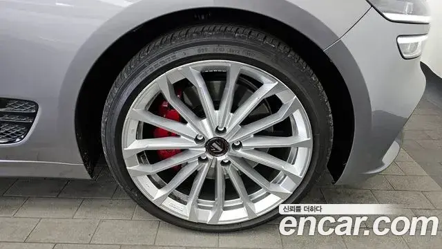 Genesis G70 2021 — Photo 5/20