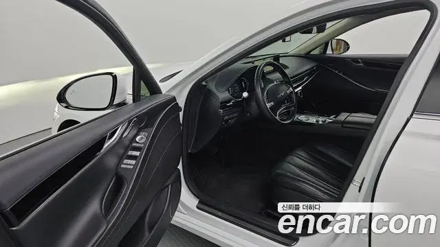 Genesis G80 2020 — ფოტო 19/20