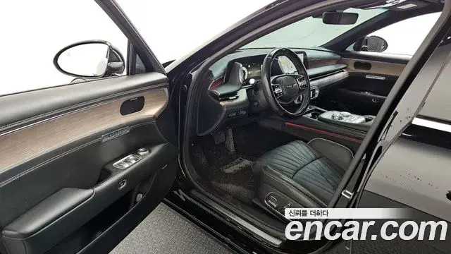 Genesis G90 2023 — Photo 1/20