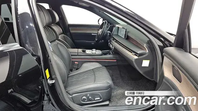 Genesis G90 2023 — Photo 7/20