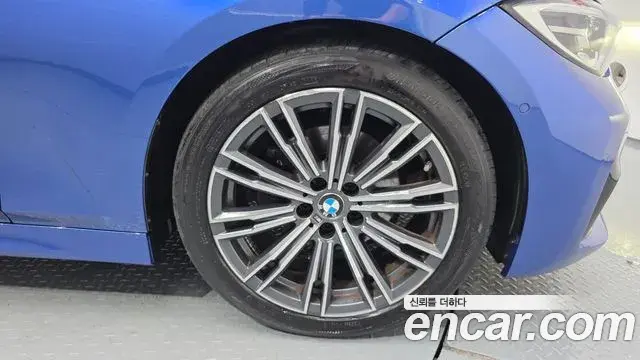 BMW 3 Series 2020 — Photo 20/20