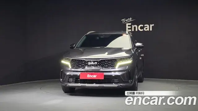 Kia Sorento 2022 — ფოტო 15/20