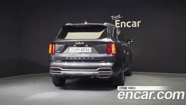 Kia Sorento 2022 — ფოტო 5/20