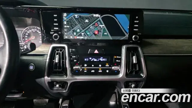 Kia Sorento 2022 — ფოტო 3/20