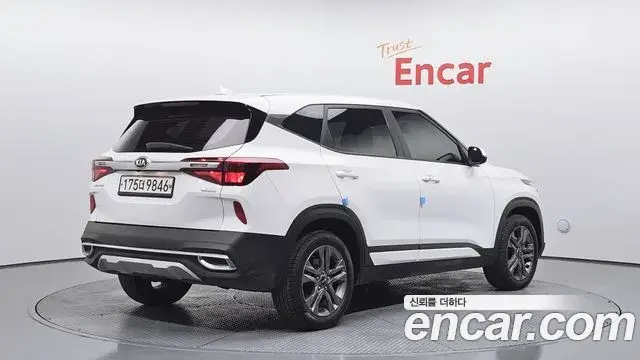 Kia Seltos 2019 — ფოტო 12/20