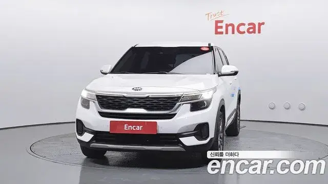 Kia Seltos 2019 — ფოტო 3/20