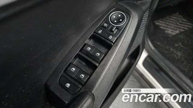 Kia Seltos 2019 — ფოტო 5/20