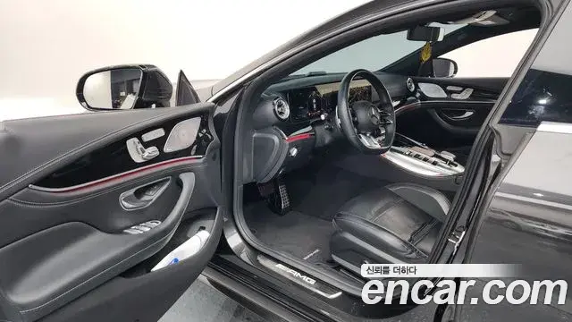 Mercedes-Benz AMG GT 2022 — Фото 10/20