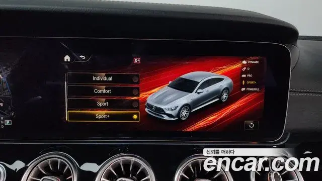 Mercedes-Benz AMG GT 2022 — Фото 18/20