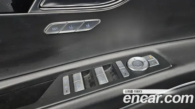 Genesis GV80 2021 — Photo 4/20