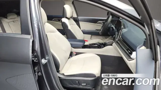 Kia Sportage 2022 — ფოტო 6/20