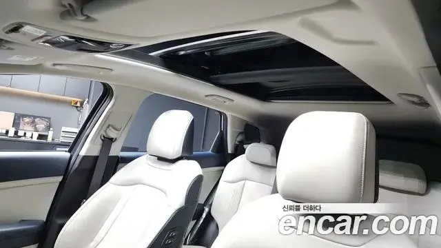 Kia Sportage 2022 — ფოტო 1/20