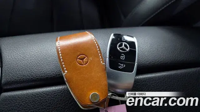 Mercedes-Benz E-Class 2018 — ფოტო 9/20