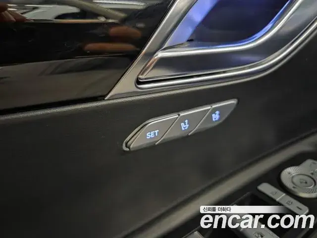 Genesis GV80 2021 — Photo 38/39