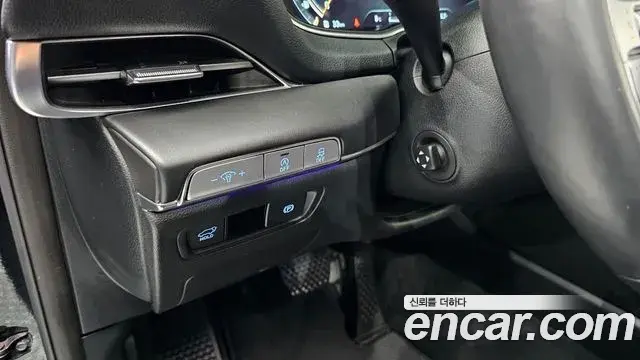 Genesis GV80 2021 — Photo 7/39