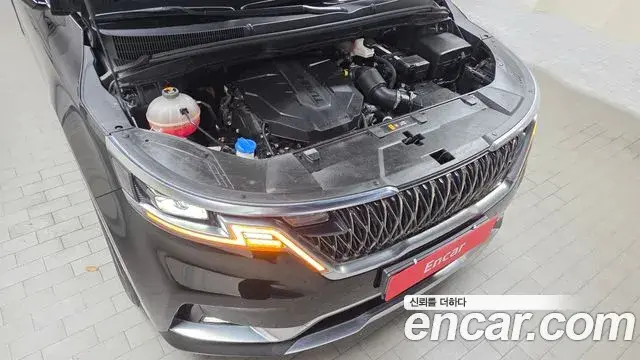 Kia Carnival 2021 — Photo 17/20