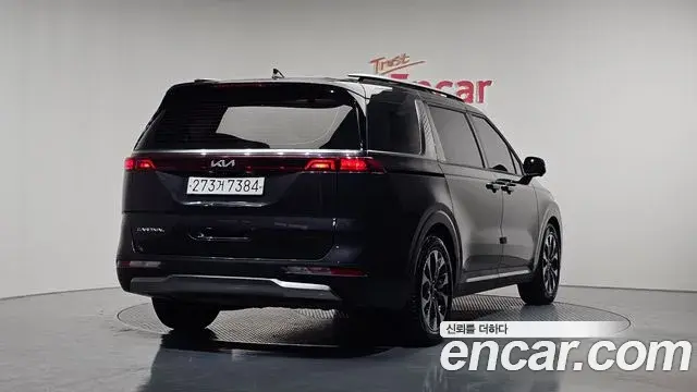 Kia Carnival 2022 — Фото 2/20