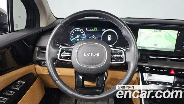 Kia Carnival 2022 — Фото 13/20