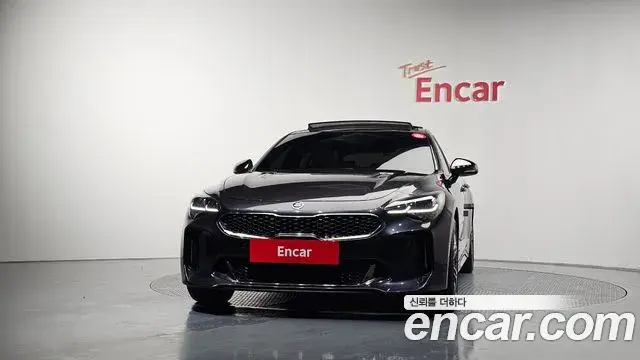 Kia Stinger 2019 — Photo 3/20