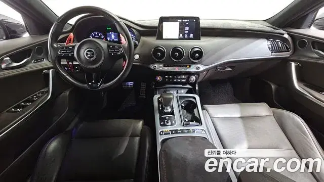 Kia Stinger 2019 — Photo 11/20