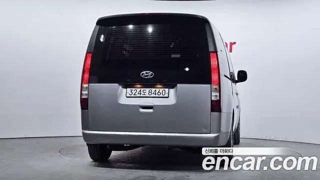 Hyundai Staria 2021 — ფოტო 20/20