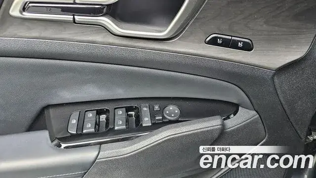 Kia Sportage 2021 — Фото 18/20