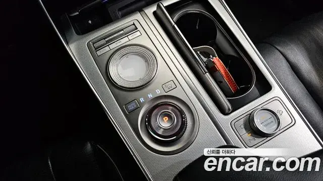 Genesis GV80 2020 — ფოტო 3/20