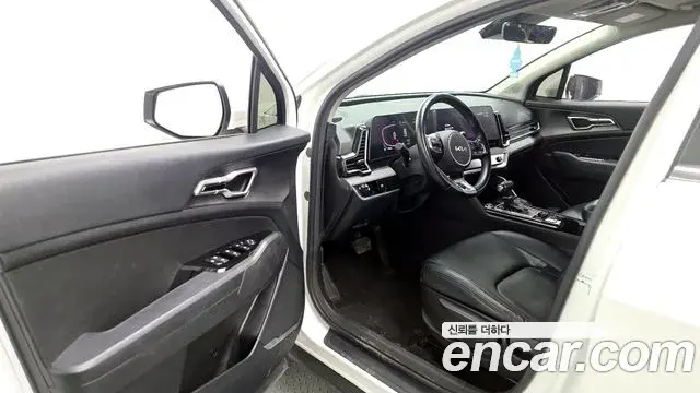 Kia Sportage 2022 — Şəkil 12/20
