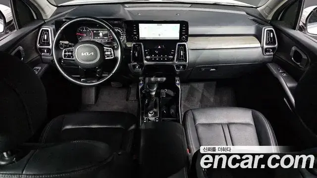 Kia Sorento 2021 — Фото 7/20