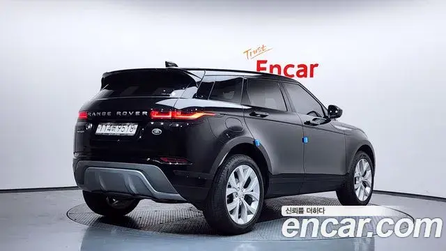 Land Rover Range Rover Evoque 2020 — ფოტო 16/20