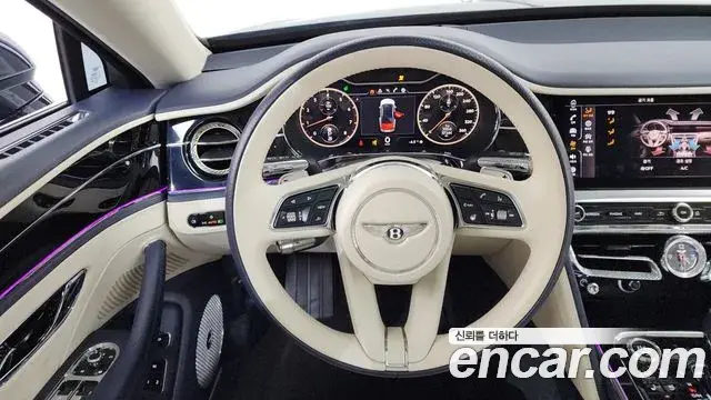 Bentley Flying Spur 2022 — ფოტო 4/20